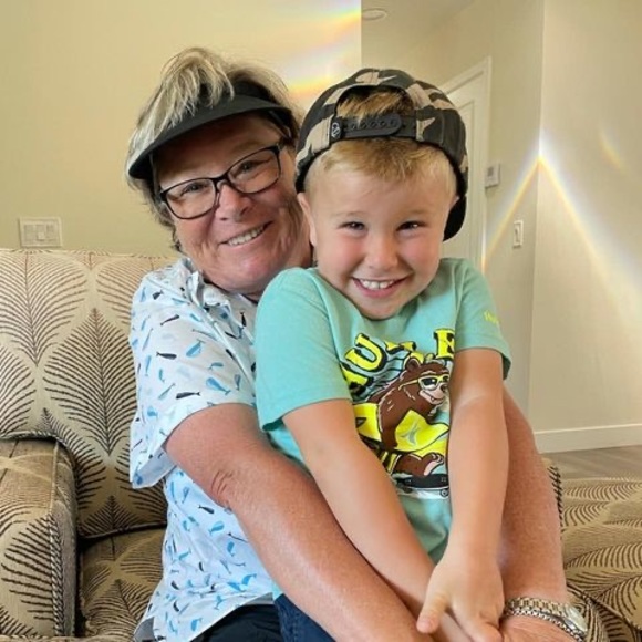 Meet your Posher, Phylis - Picture 1 of 1